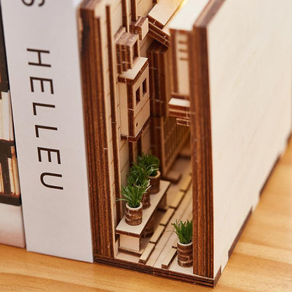 DIY Shelf Decoration Assembly Kit