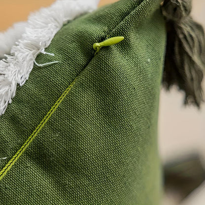 Nature-Inspired Leaf Design Cushion Cover