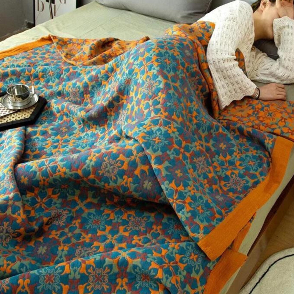 Serene Bliss Eco-Friendly Cotton Quilt with Six Layers