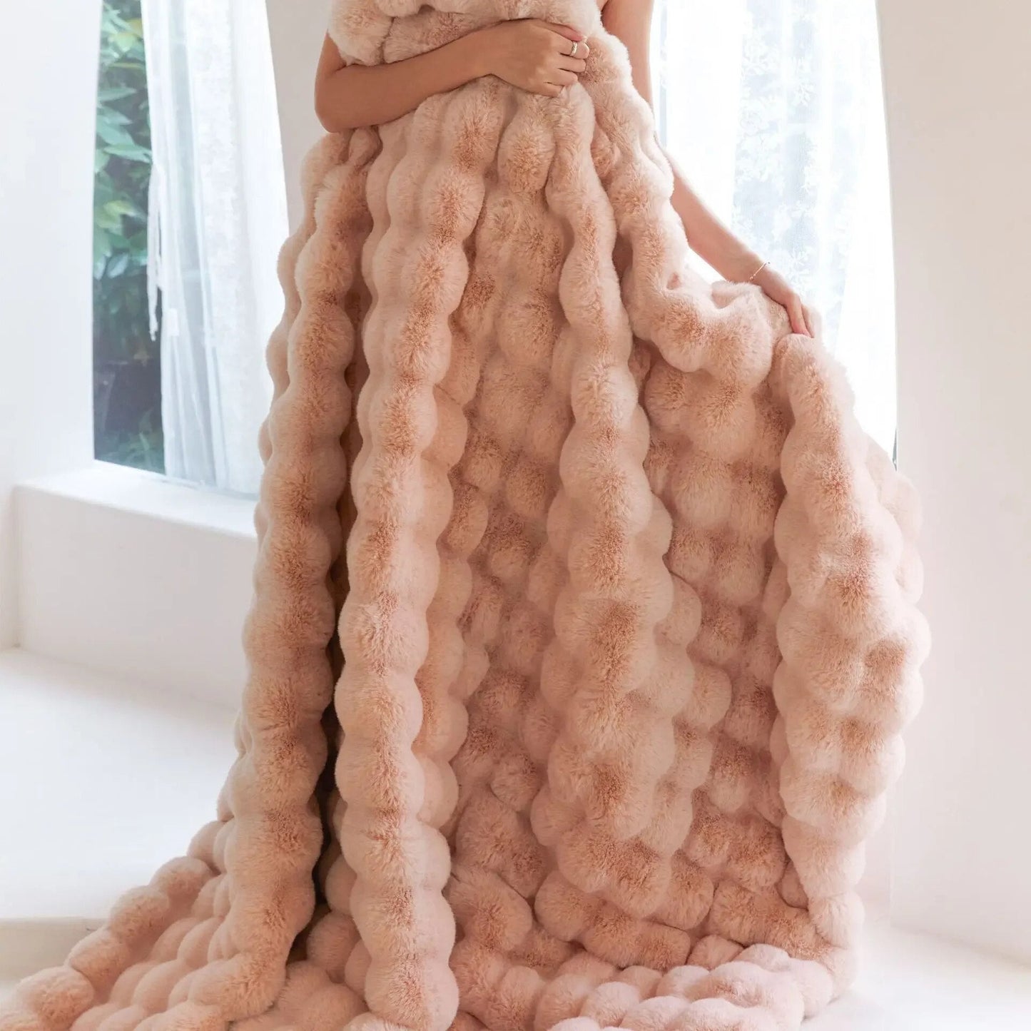 Cozy Wool Blanket | Soft and Warm | Stylish and Easy to Care | Year-Round Use