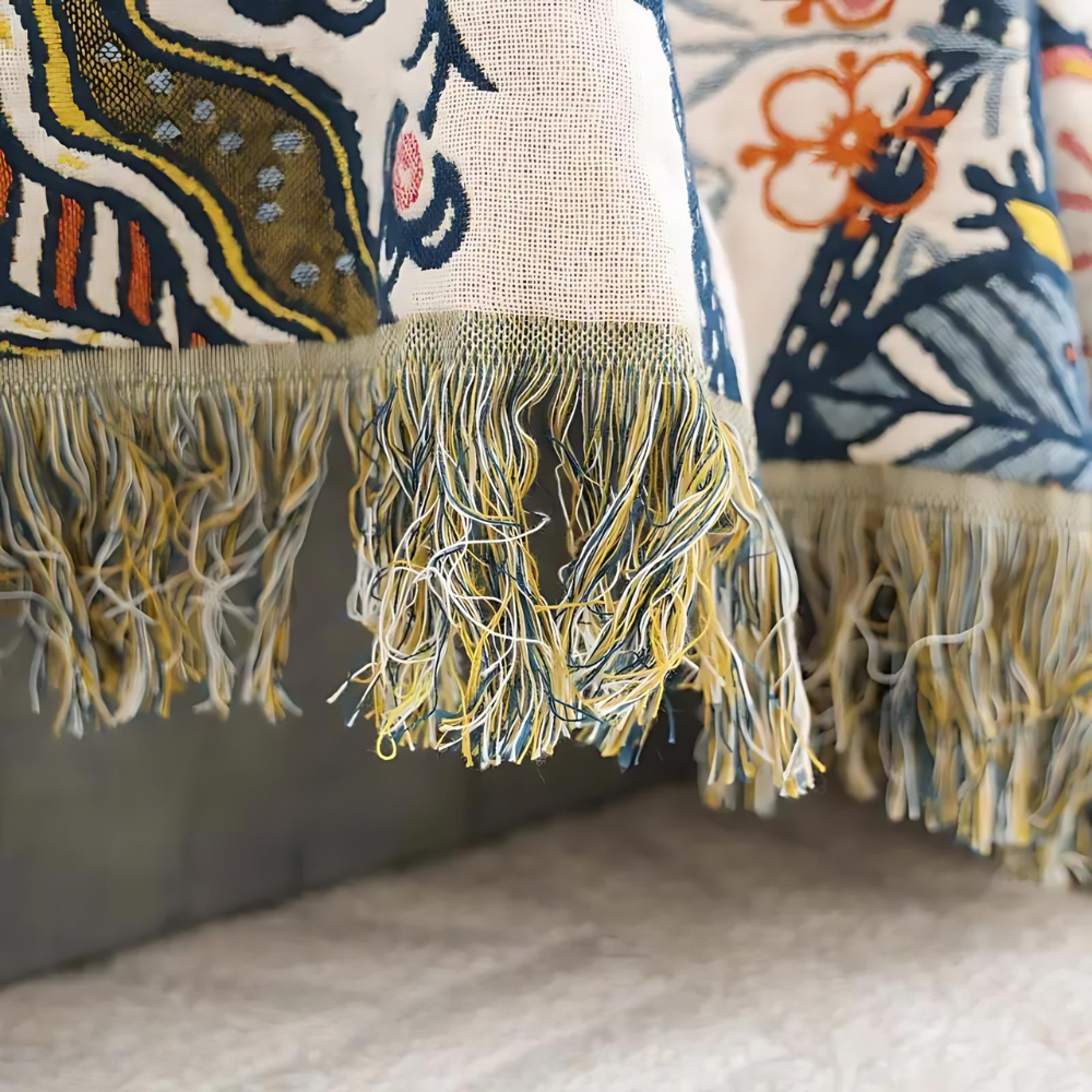 Chic Floral Cozy Throw | 100% Cotton Decorative Blanket