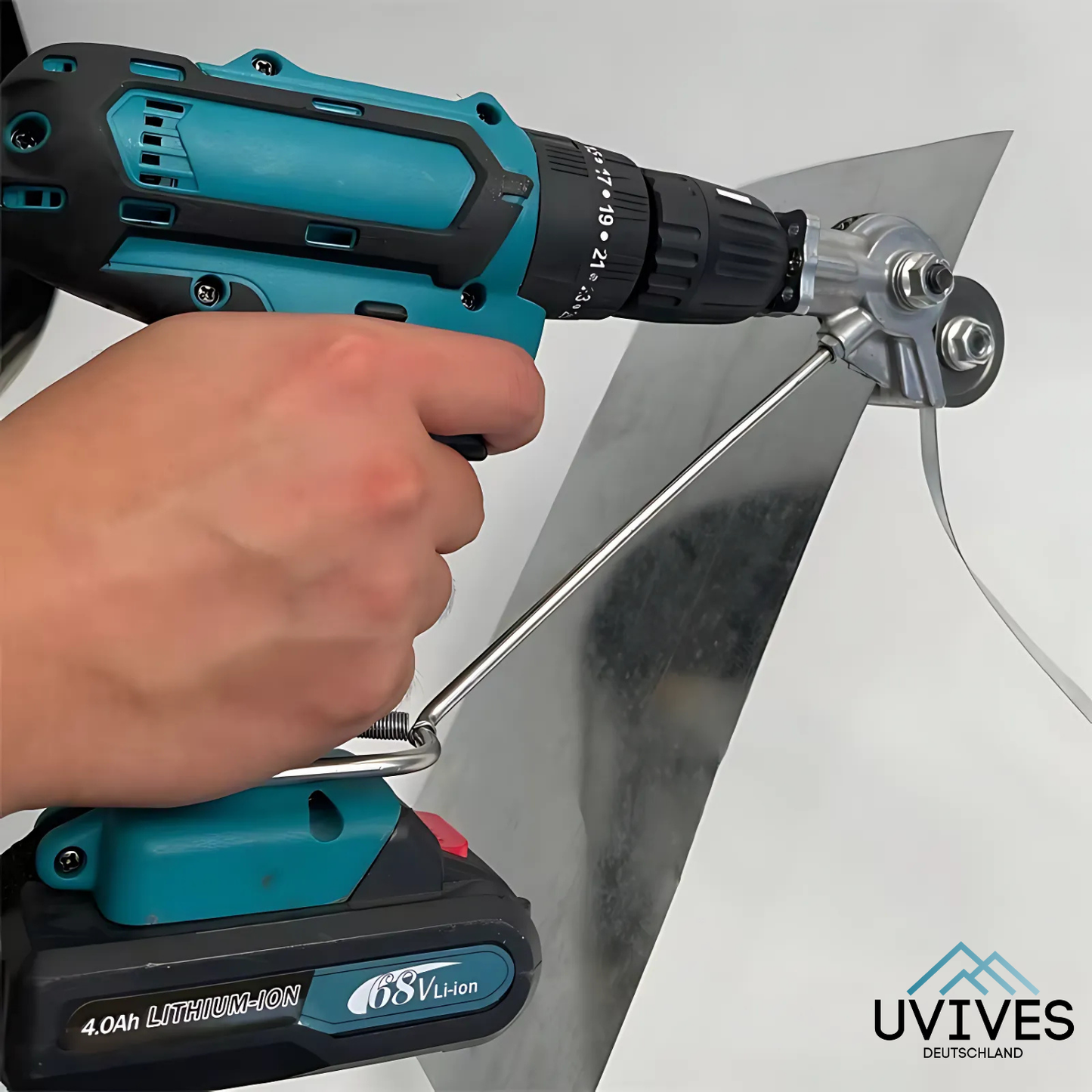 Easy Metal Cutting Tool for Quick and Clean Sheet Metal Cuts