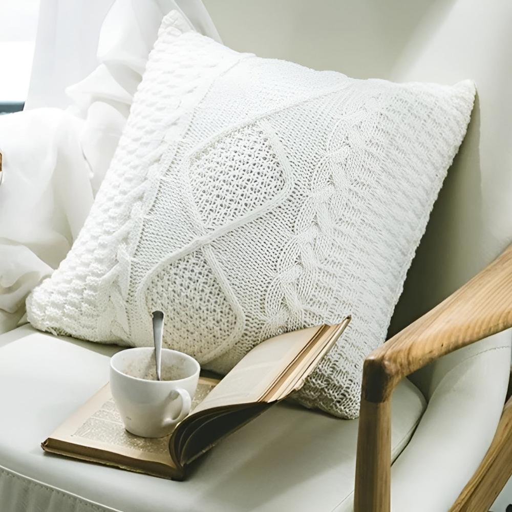Luxurious Textured Cushion Cover for Cozy Living