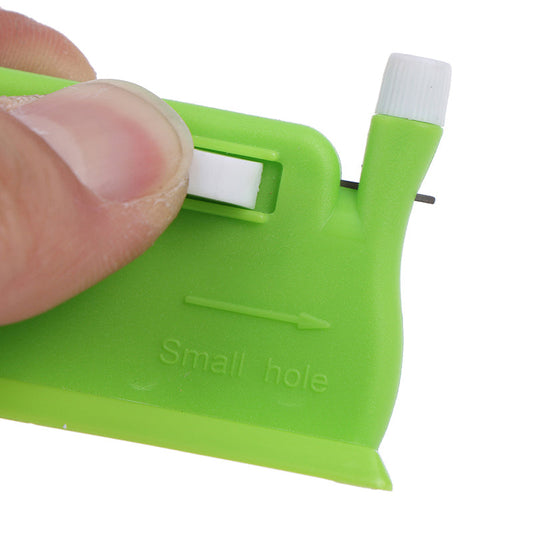 Double-Headed Needle Threader – Automatic Sewing Tool