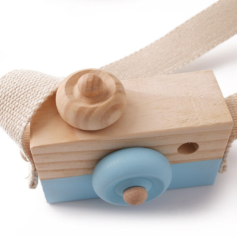 Eco-Friendly Wooden Camera Toy for Creative Play
