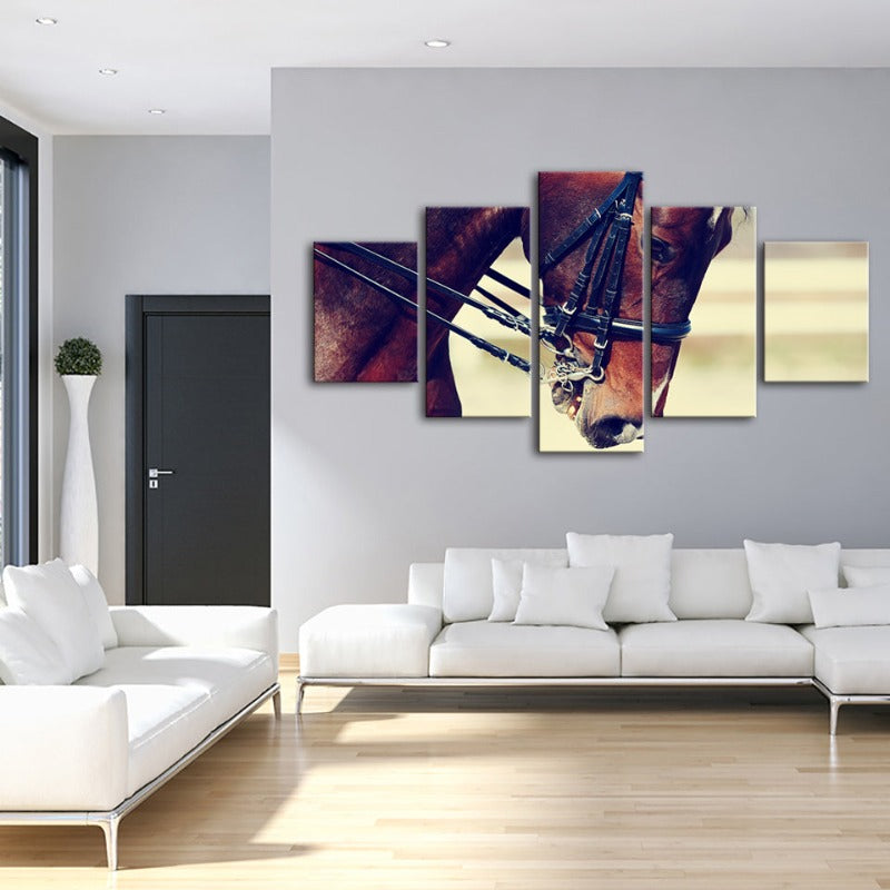 Stunning 5-Piece Canvas Art Featuring a Majestic Horse