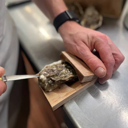 Oyster Opener Set with Non-Slip Base and Ergonomic Design - Safe & Easy