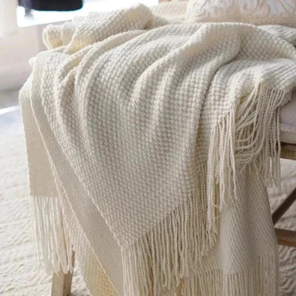 Soft Wool Blanket for Year-Round Warmth - Cozy and Creamy