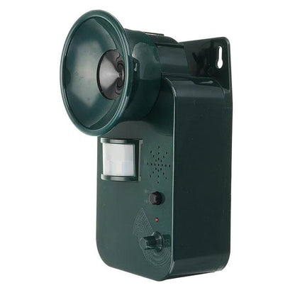 Outdoor Ultrasonic Animal Repeller for 5000sqft Protection