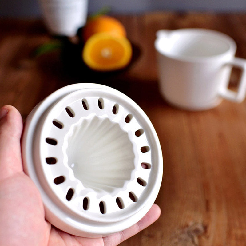 Effortlessly Extract Every Drop of Fresh Juice with PureSqueeze