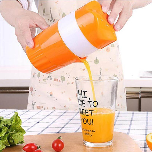 Fresh, Vitamin-Packed Juice Ready in Seconds