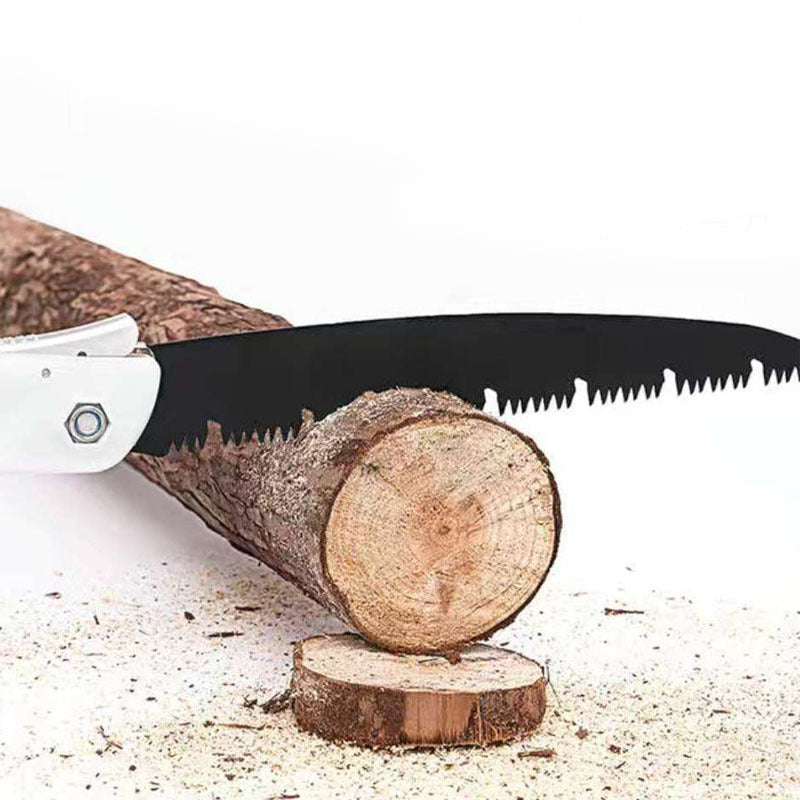 Compact Folding Saw for Versatile Outdoor Use