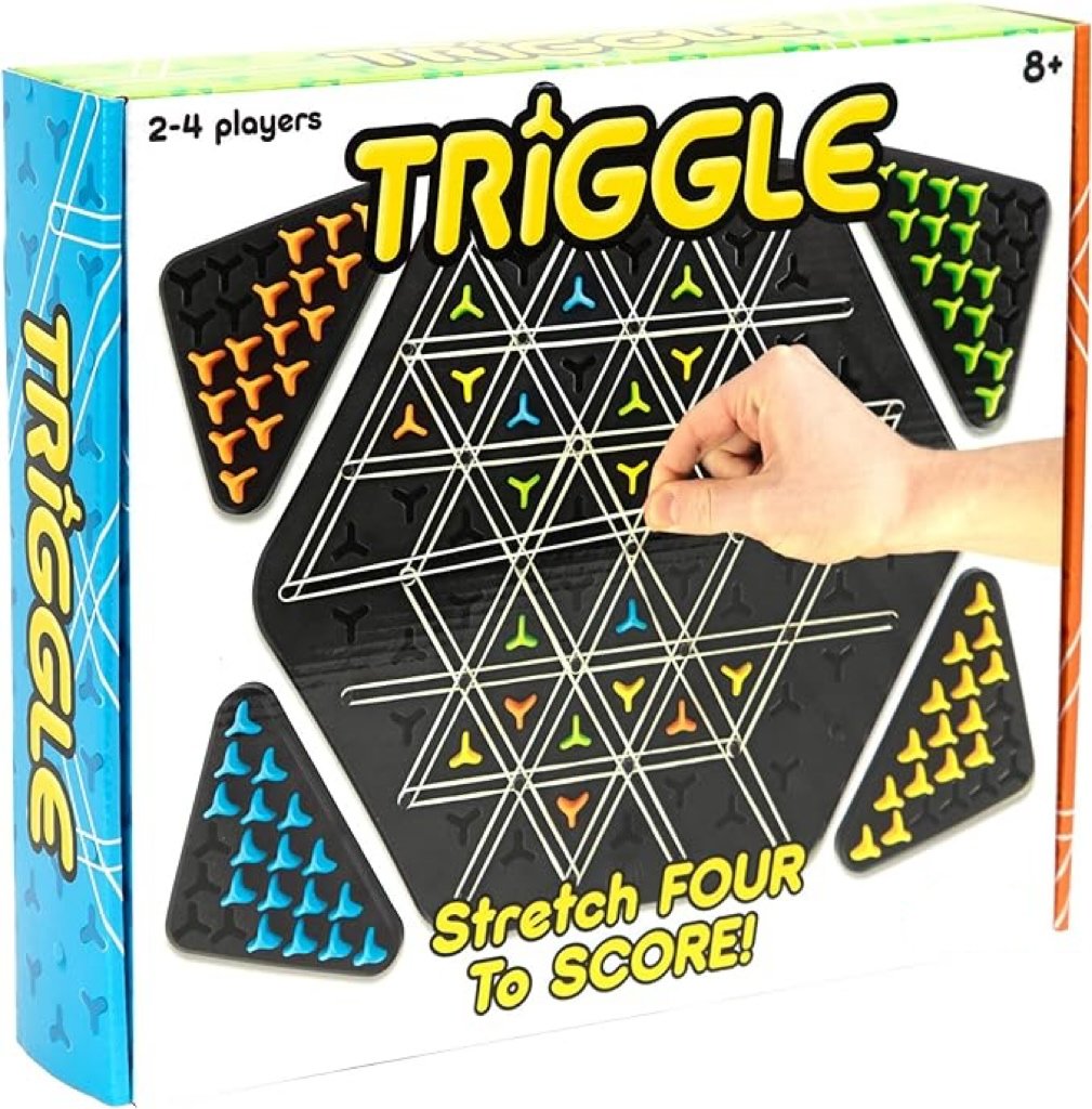 Triangular Tactics - Engaging Chess Game for All Ages