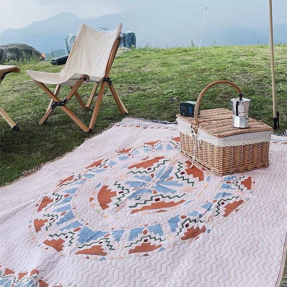 Stylish and Comfortable Outdoor Gear for Adventurous Activities