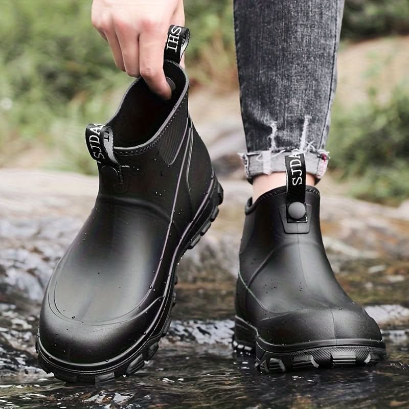 Waterproof Chelsea Boots for Outdoor Use
