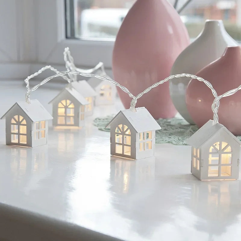 LED String Lights with House Design | Warm White 1.5 m | Decoration for Christmas, Parties & Weddings