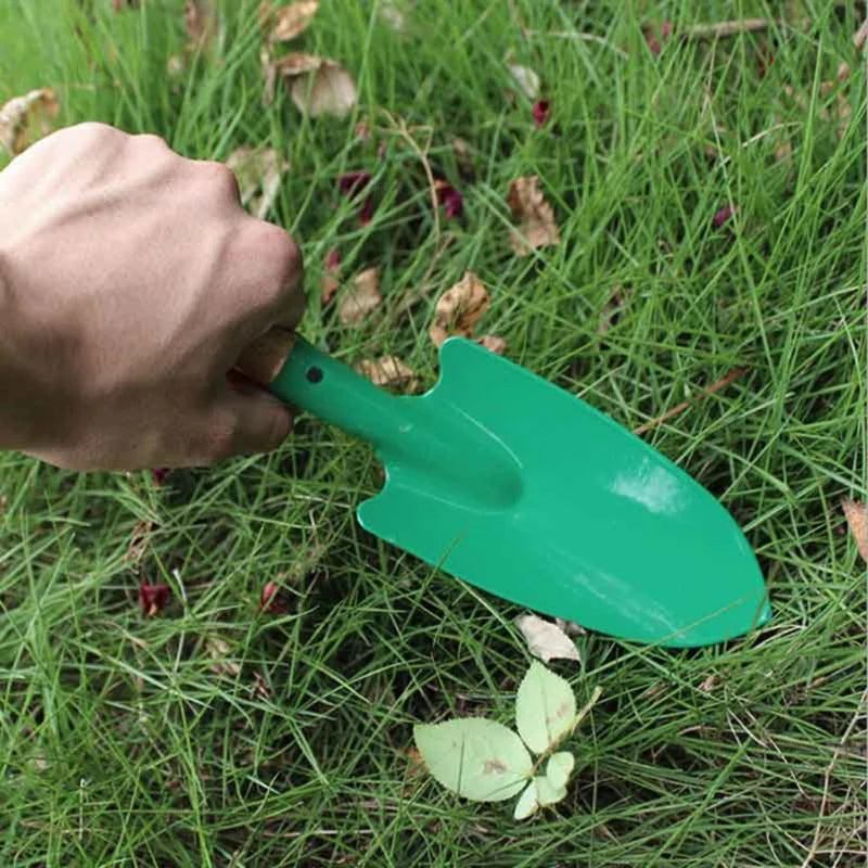 Garden Shovel with Wooden Handle | Durable Reinforced Design | Effortless for Loose Soil and Plants