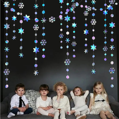 Holographic Snowflake Garland - 4m Iridescent Winter Decoration for Christmas, Weddings & Parties