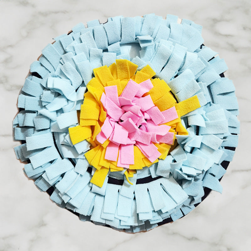 18-Inch Round Dog Snuffle Mat for Mental Stimulation