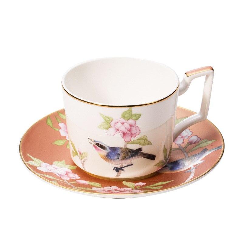Elegant 4-Piece Fine China Dining Collection
