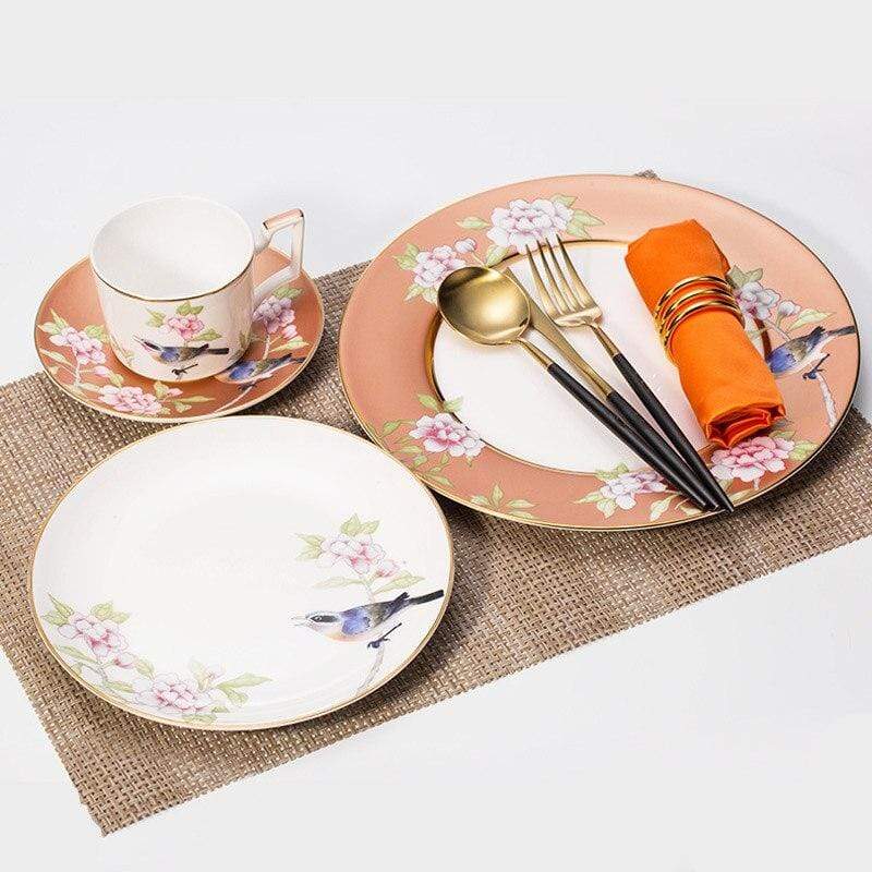 Elegant 4-Piece Fine China Dining Collection