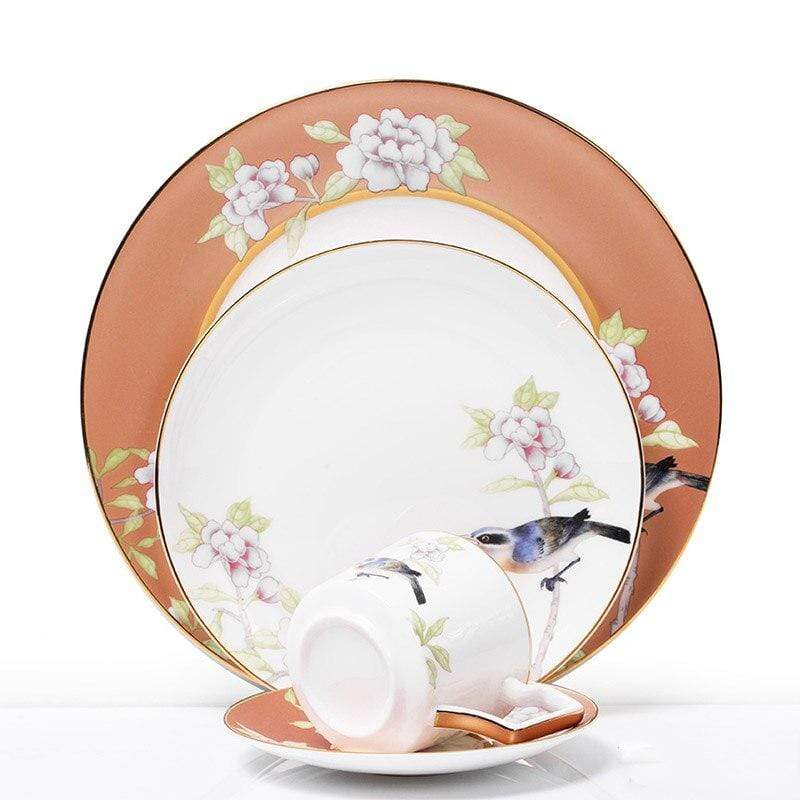 Elegant 4-Piece Fine China Dining Collection