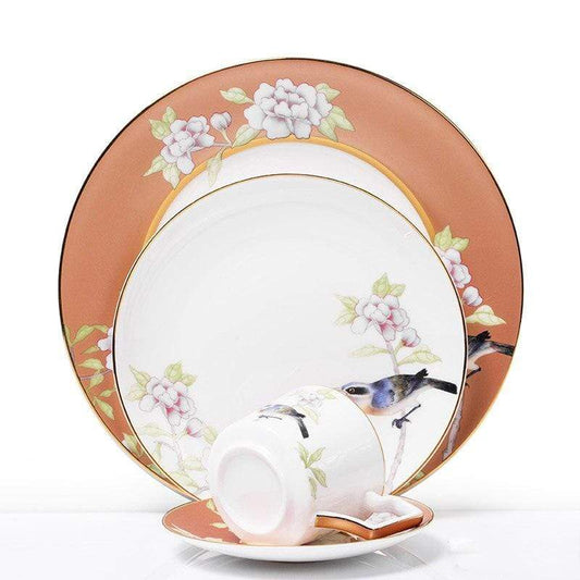 Elegant 4-Piece Fine China Dining Collection