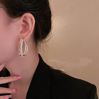 Radiant Twist Hoop Earrings for a Dazzling Look