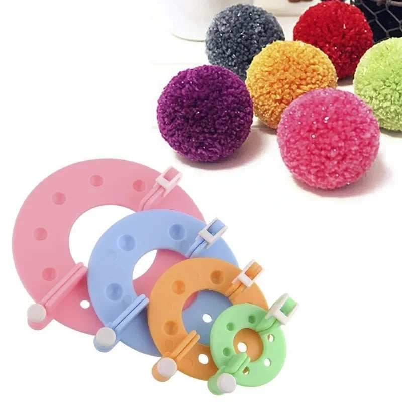 DIY Wool Ball Tool Kit - 8-Piece Set with 4 Pompon Template Sizes