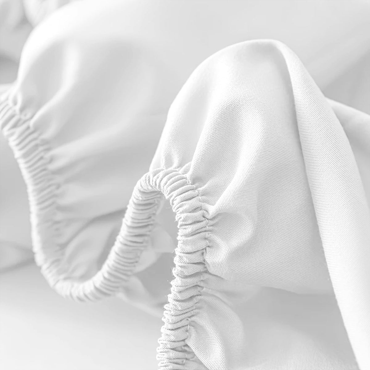 Ultra Comfort Deep Fitted Sheet – Effortless Elegance for Every Season