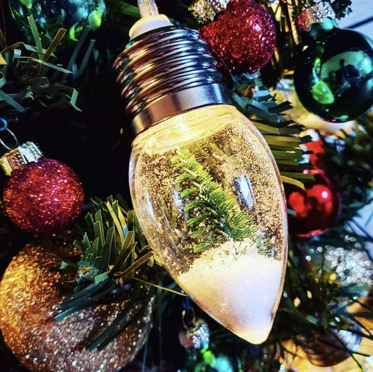 Enchanting Snowflake String Lights for Holiday Cheer