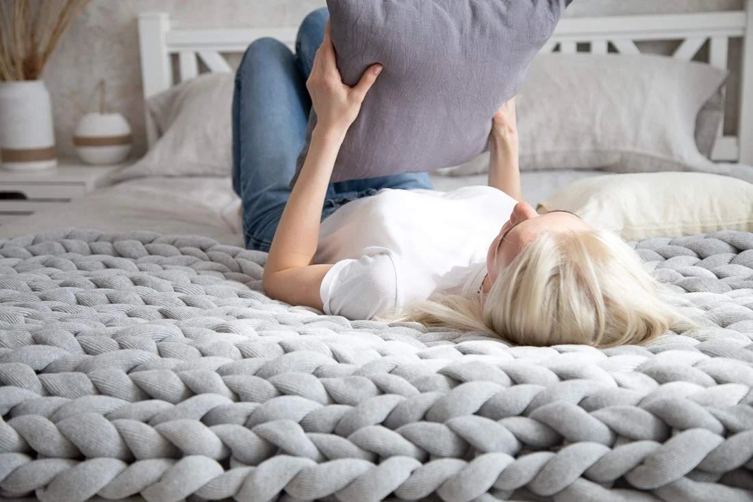 Cozy Thick Knit Throw Blanket