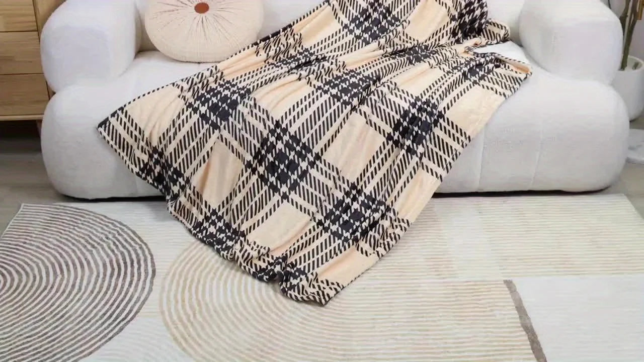Flannel Patchwork Blanket with Floral Embroidery – Perfect for Sofa, Bed & Travel