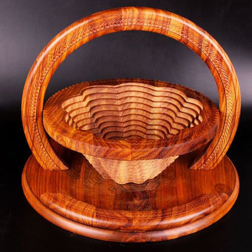 Table Decor that Enhances Home Aesthetics with Warmth and Style