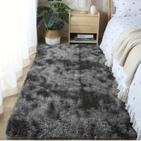 Tie-Dye Effect in Dark Gray