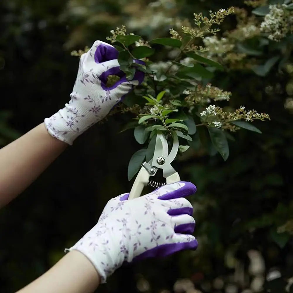 Breathable, Non-Slip Latex Foam Gardening Gloves | One Size