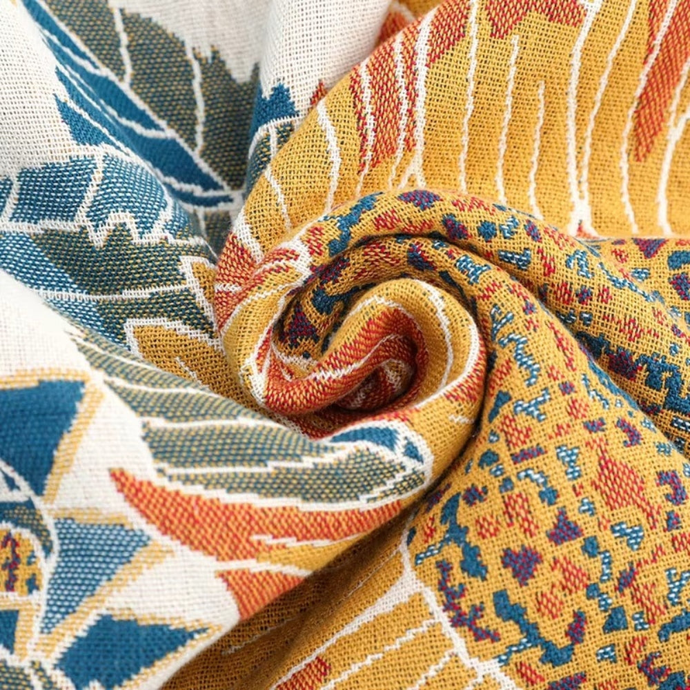 Sunburst Cotton Bath Towel for a Cheerful Refresh