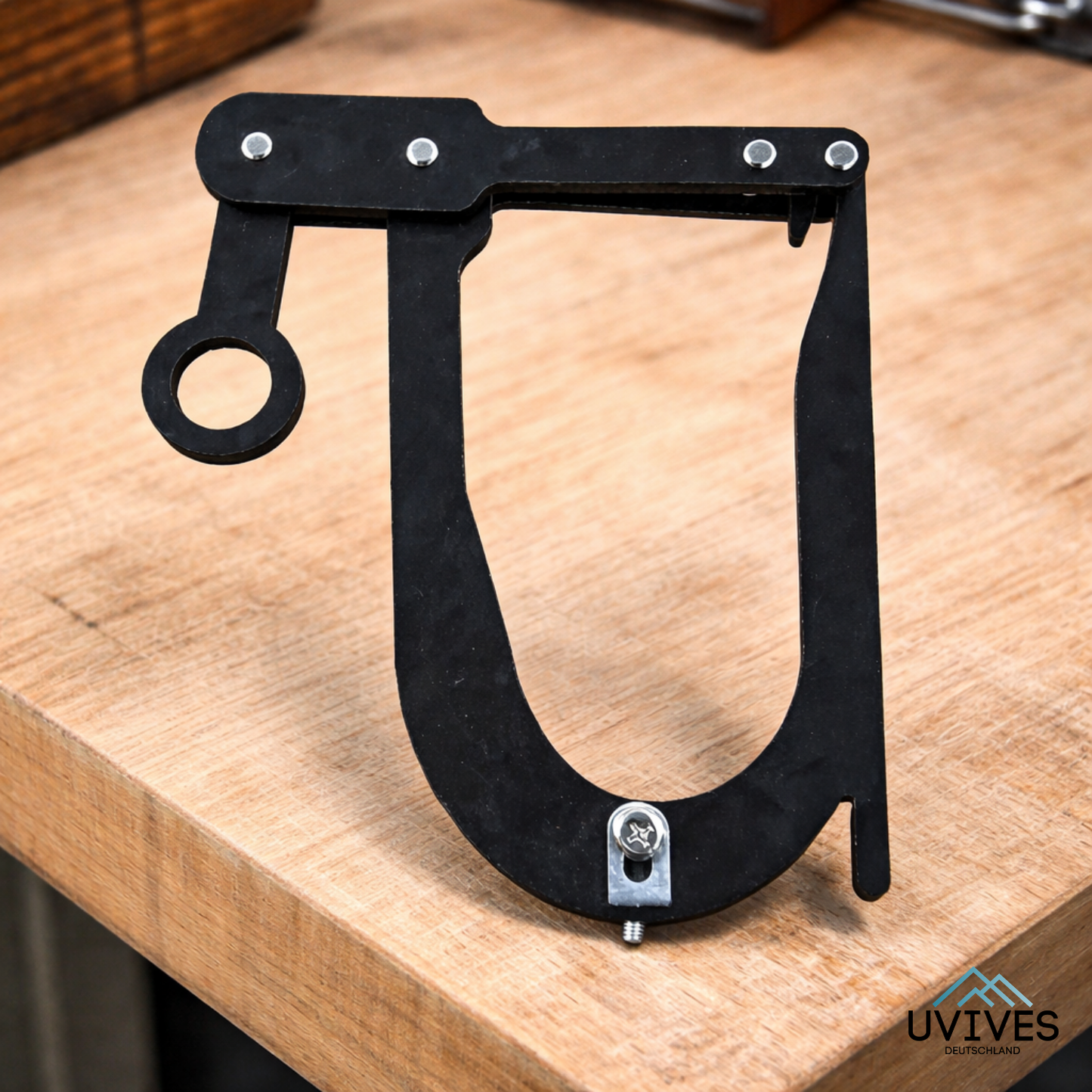 Easy Rope Threading Tool for Quick Outdoor Setup