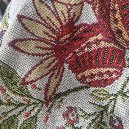 Charming Floral Cozy Blanket for Your Home