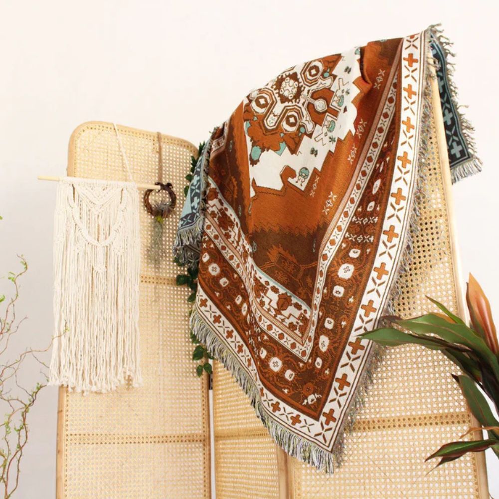 Cozy Artisan-Inspired Throw Blanket for Every Occasion