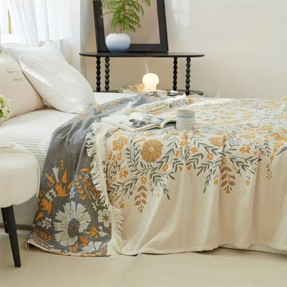 Chic Floral Reversible Cotton Throw for All Seasons