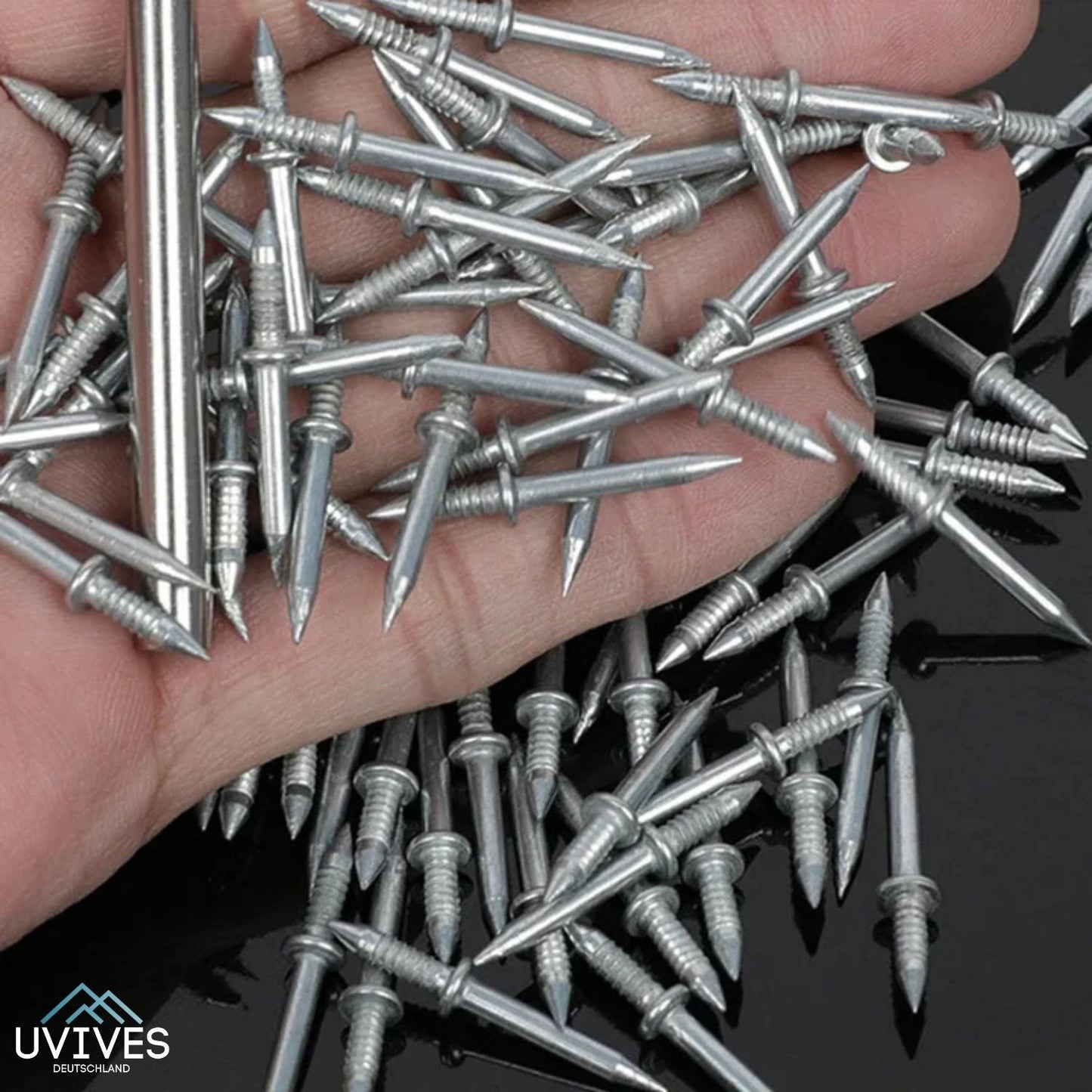 Handy Sleeve Tool for GripNail Applications