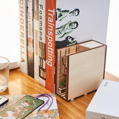 DIY Shelf Decoration Assembly Kit