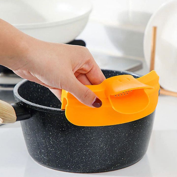 Multi-Functional Duck Strainer for Kitchen Use