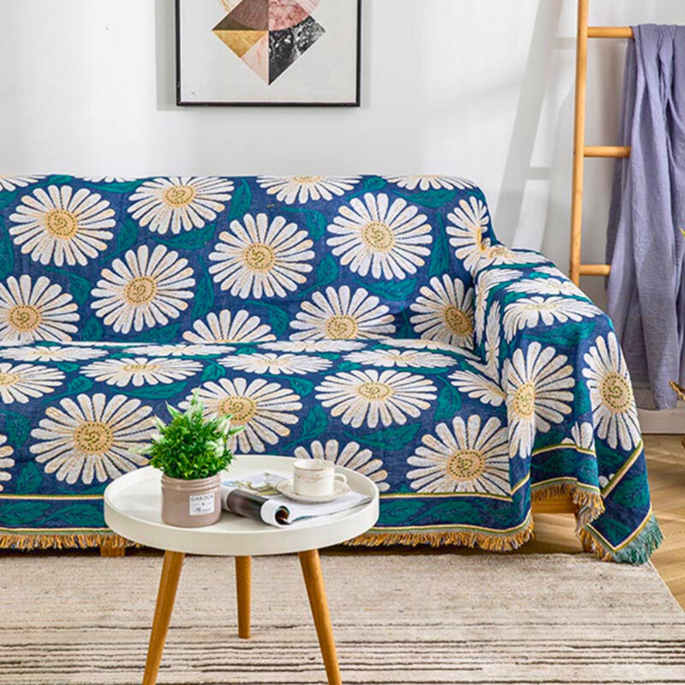 Chic Cotton Knit Blanket with Decorative Tassels