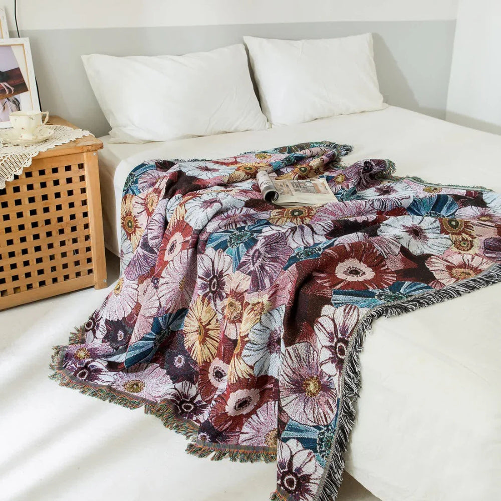 Charming Floral Woven Blanket with Tassels for Cozy Living
