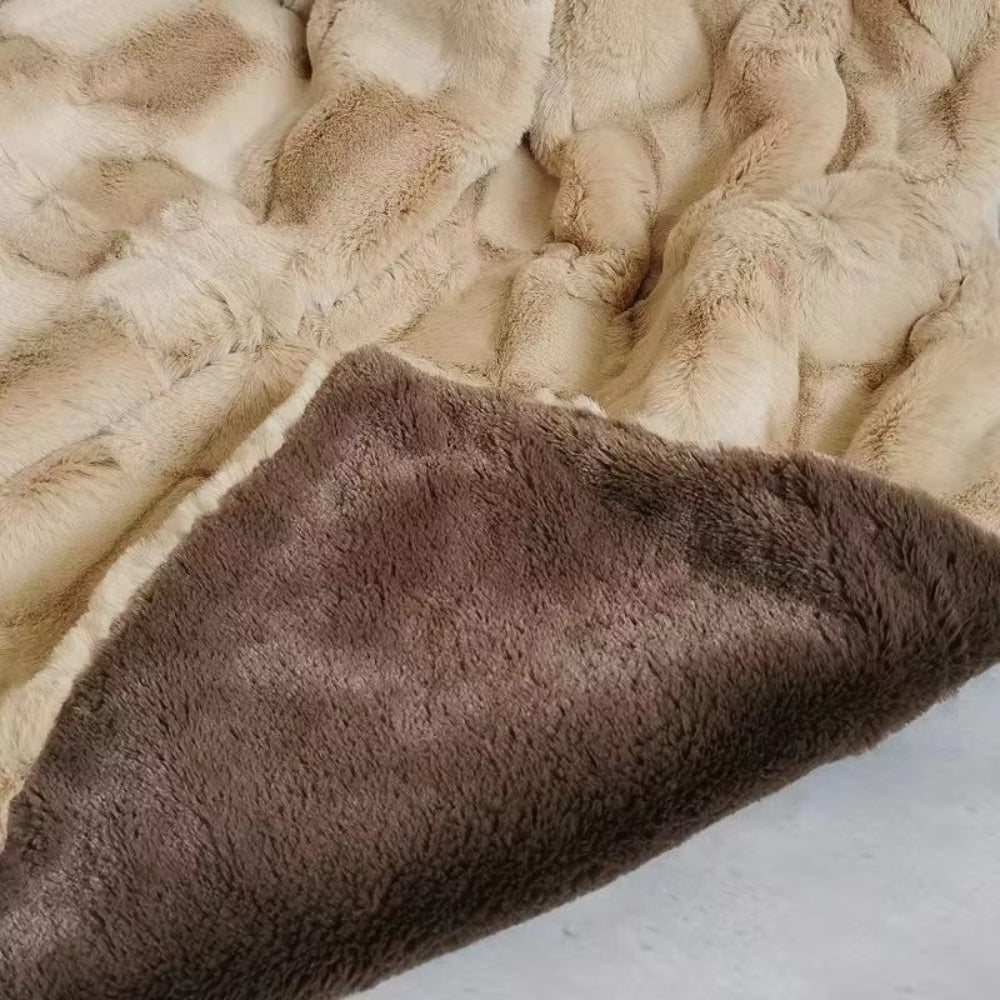 Cozy Haven Plush Blanket for Ultimate Comfort
