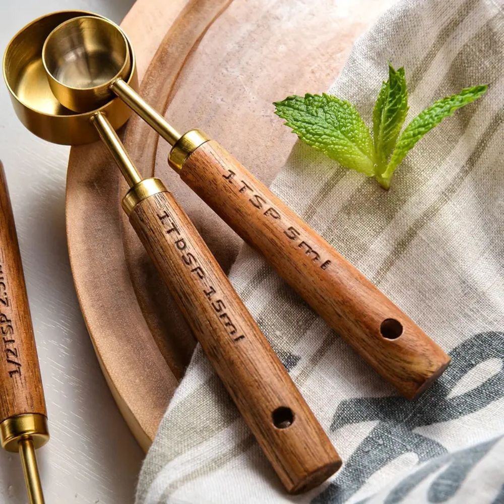 Stylish Stainless Steel Measuring Spoon Collection