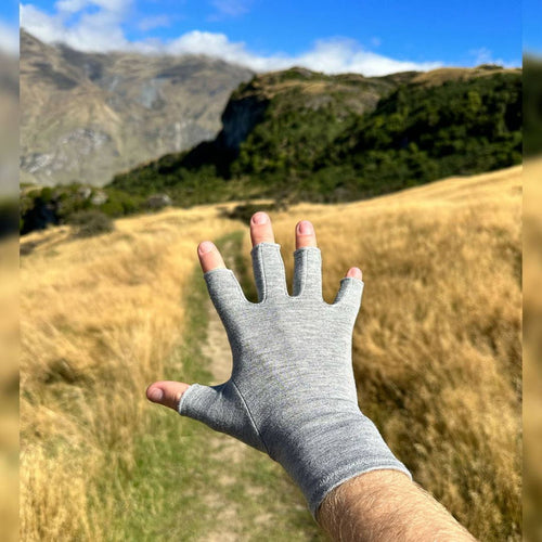 Pain-Relief Compression Gloves for Daily Comfort
