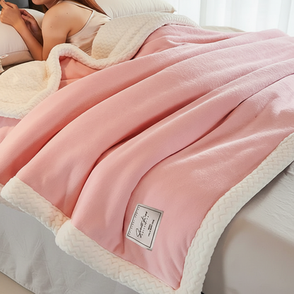 Soft and Luxurious Fleece Blanket | Lightweight & Warm | Versatile Use